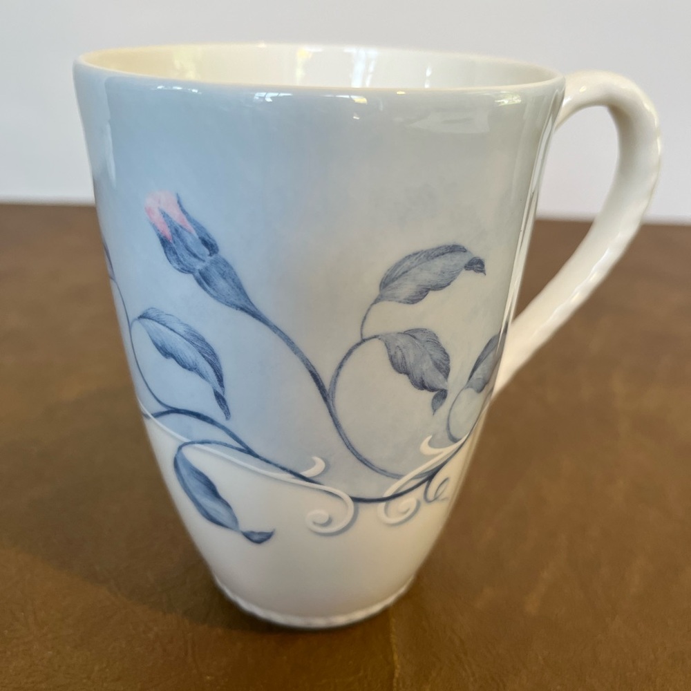 Vintage Lenox Swedish Lodge Collection Swedish Rose China Mug - Picture 8 of 8